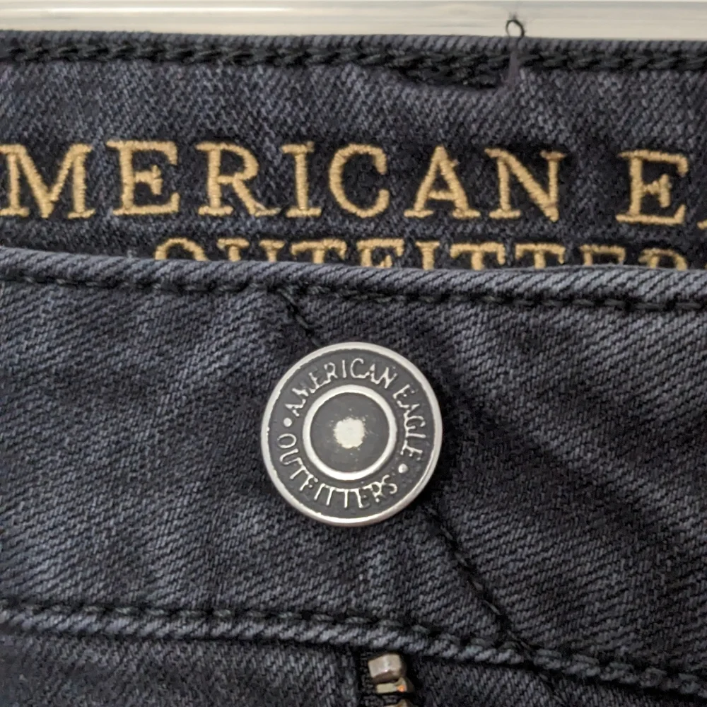 American Eagle Outfitters Men's Black Straight Jeans - Picture 5 of 10